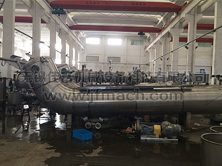 毛毛蟲染色機（車間展示）